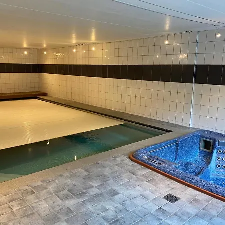 Gites-et-bien-etre, Bansions 2, 1 Bulle Sociale Max 6 Pers Piscine Privee Lägenhet